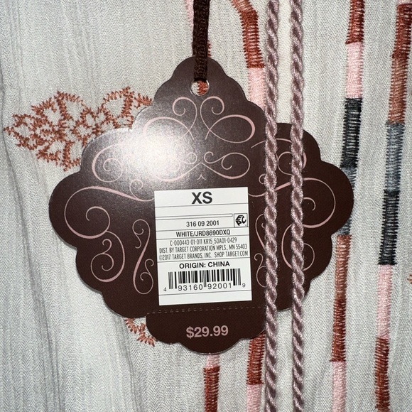 Patterned White Tank-top Dress - Picture 3 of 4